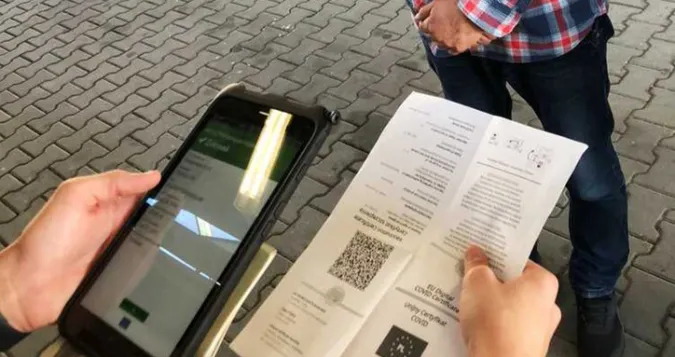 Чотирьох волинян зловили на кордоні з підробленими ковід-документами