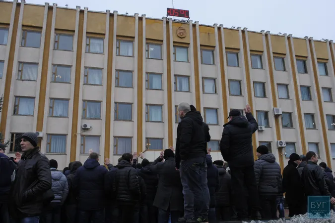 Нововолинські шахтарі протестували під міською радою