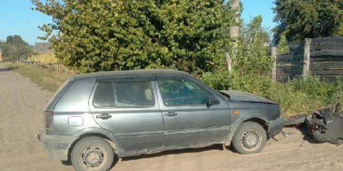 На Волині 16-річний мотоцикліст потрапив під колеса легковика