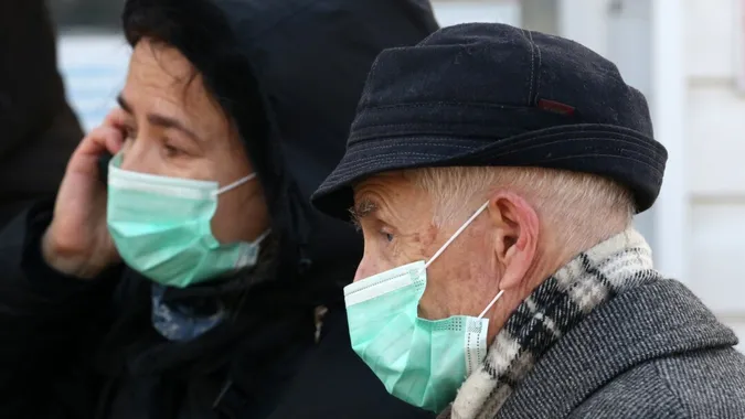 Карантин в Україні продовжать до 30 квітня,  – Шмигаль