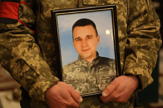 У Луцьку попрощалися з Федором Мельничуком та Сергієм Олексюком (фото)