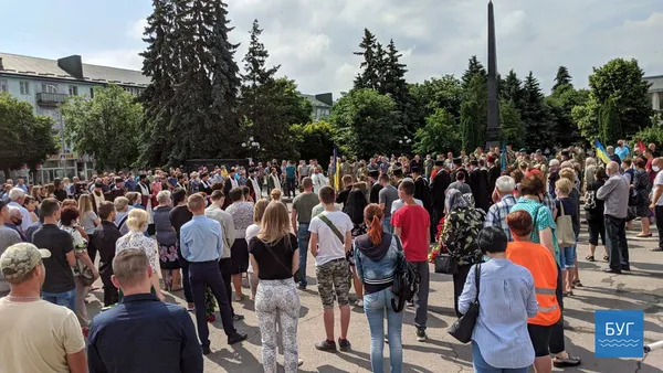 У Володимирі-Волинському попрощалися з загиблим героєм