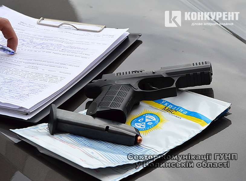 Поліція встановила осіб, які стріляли в нардепа у Луцьку