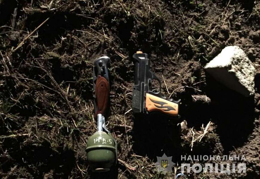 З ножем та іграшковим пістолетом: на Волині затримали грабіжника (фото, оновлено)