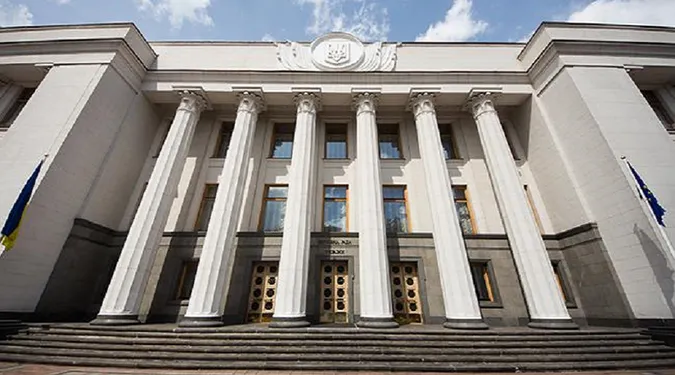 Зараз до Верховної Ради потрапили б вісім партій: рейтинг 