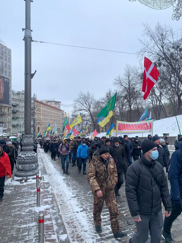 SaveФОП: луцькі підприємці долучились до акції протесту під Верховною Радою (фото)