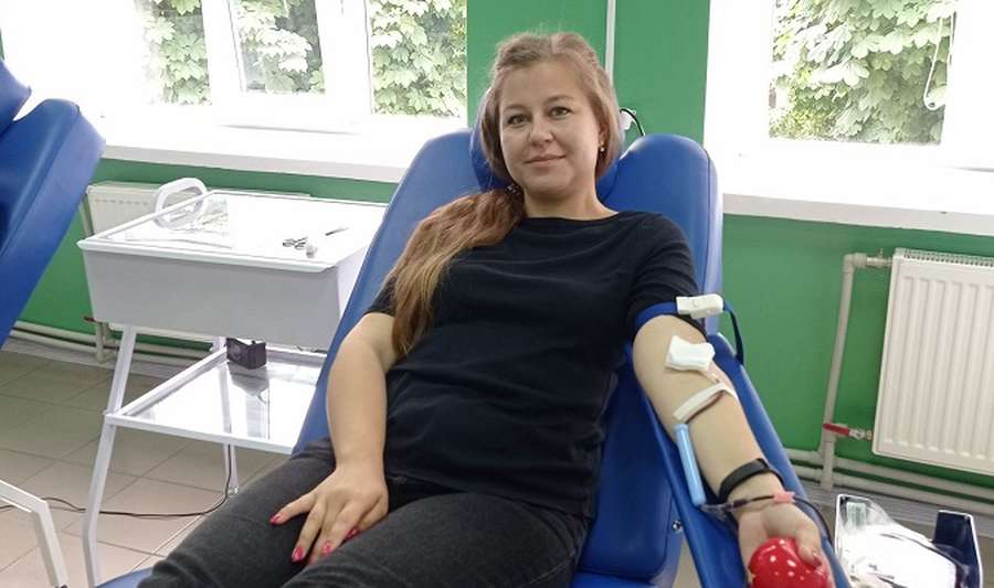Ваша кров може воювати: як стати донором у Луцьку (репортаж)
