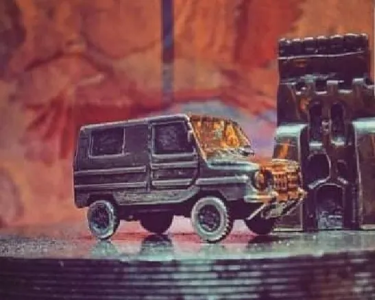 «Волинянка» на браслет і «Скарби Луцька» на календарі: лучанам готують цікаві подарунки