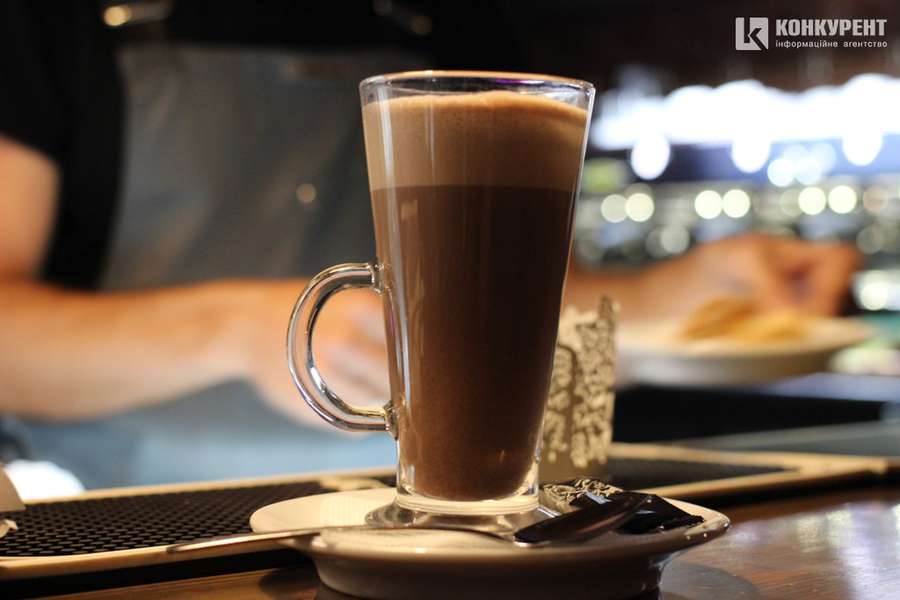 День какао та шоколаду: де і за скільки знайти гарячі напої у Луцьку (фото)