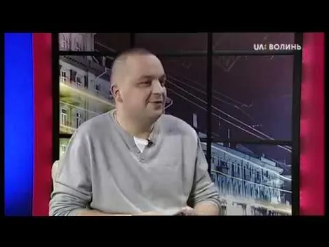 «Кажуть, що двори важливіше, дороги, а про людей чомусь не думають», — Олег Кобилинський
