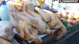 Кури, півні і качки: які ціни на птицю на базарі в Луцьку (відео)
