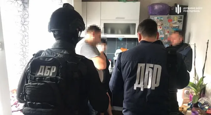 У Луцьку затримали офіцера поліції, який торгував наркотиками