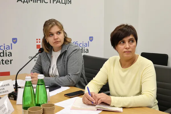 Тарас Шкітер провів зустріч із сімʼями воїнів: з якими проблемами стикаються родини (фото)