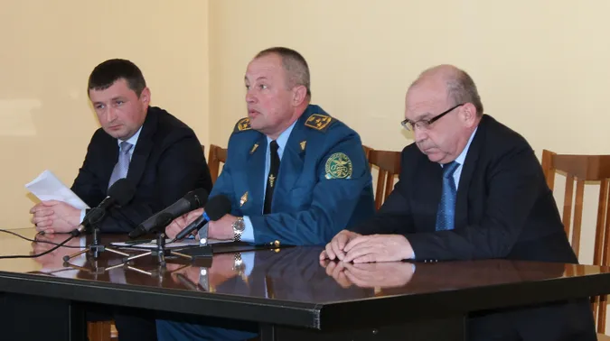 Гунчик пропонує відкритий конкурс на посаду начальника митниці 