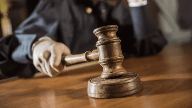 У Луцьку судитимуть директора департаменту за підписання фальшивих угод