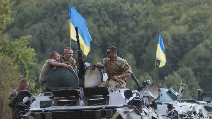 Волиняни неохоче йдуть до армії за контрактом