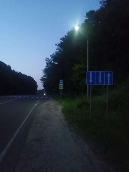 Експеримент: у Володимирі встановили ліхтар, який працює на сонячній енергії