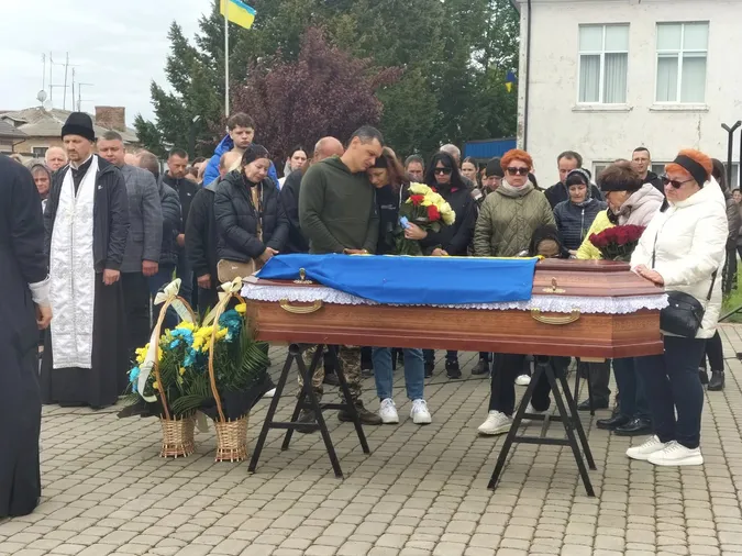 На Волині попрощалися із захисником Сергієм Богуцьким (фото)