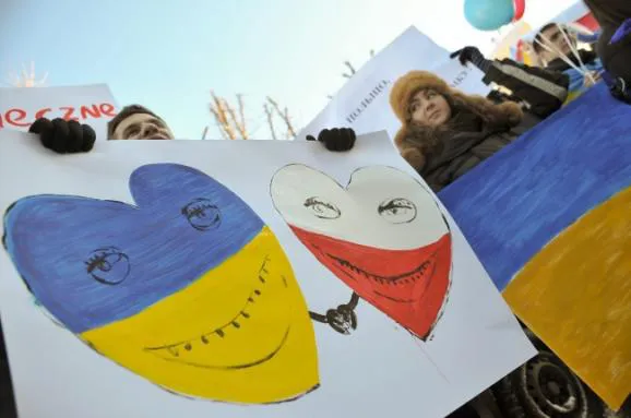 Напруга між Україною і Польщею щодо історії впала, – Розенко
