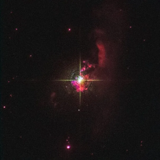 Телескоп «Хаббл» показав симбіотичну зірку – у ній червоний гігант і білий карлик