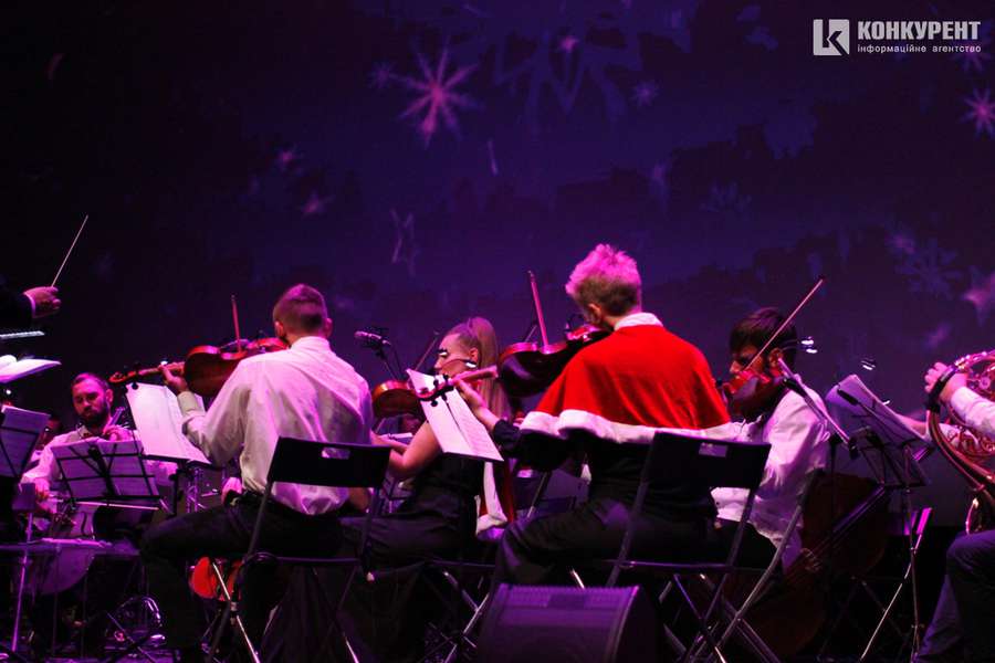 Як у різдвяних фільмах: у Луцьку грали Lords of the Sound (фото)