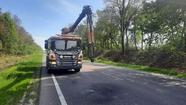 На Волині «латають» дорогу між Луцьком і Львовом (фото, відео)