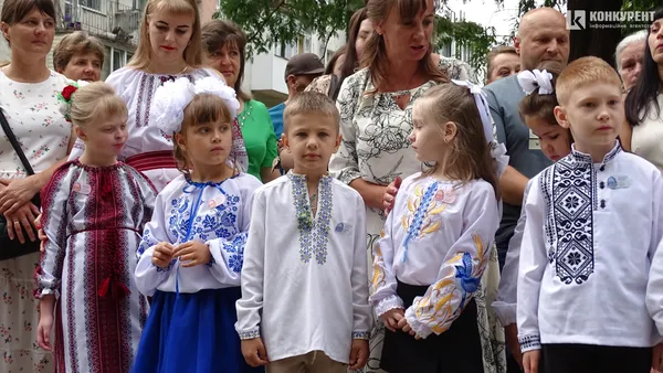 Як відзначили 1 вересня у луцькому ліцеї №15 (фото)