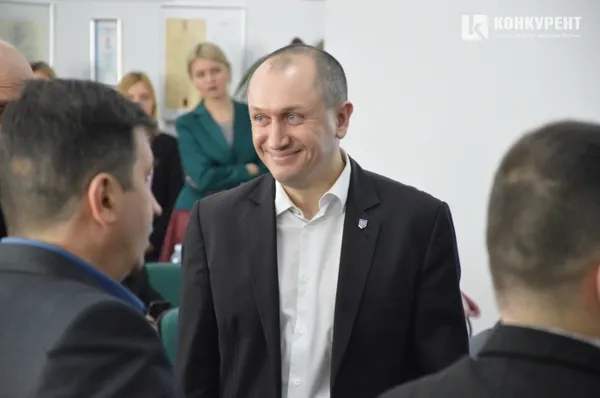 День праці: як Вусенко на жуках заробляла, а Яручик схрещував несхрещуване