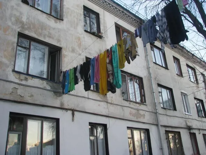 «Електротермометрія» передала гуртожиток в міську комунальну власність