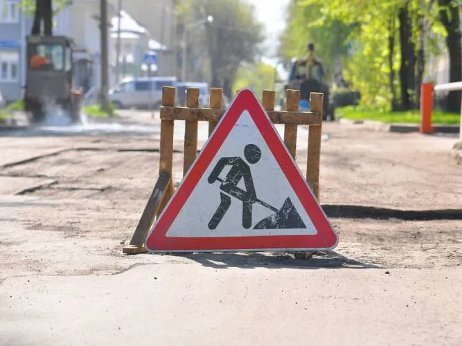 Луцькій фірмі не заплатять за неякісний ремонт дороги