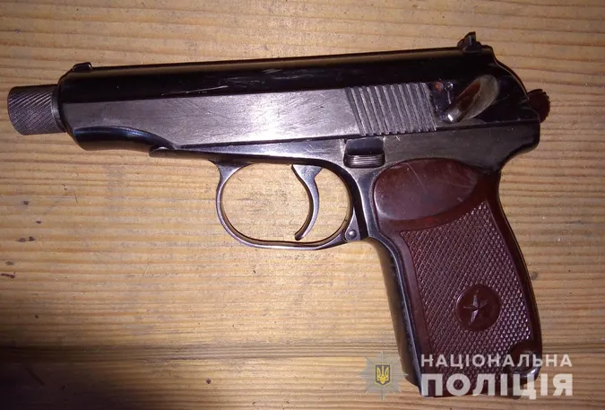 У ківерчанина вилучили пістолет та набої (фото)