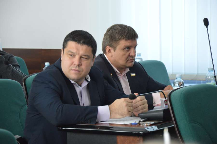 Депутат Костянтин Петрочук слухає фракцію «Самопоміч»