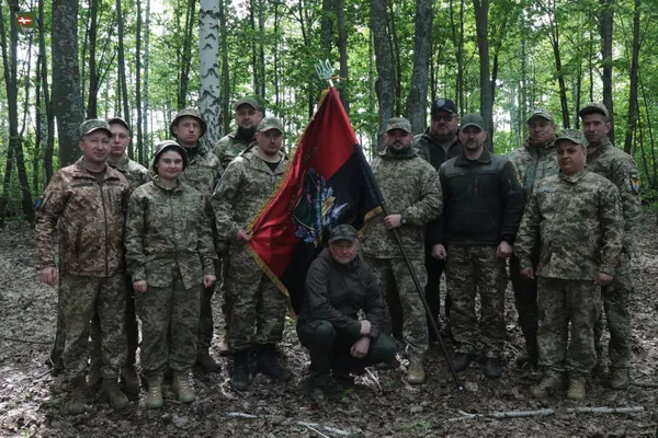 Командир 14 ОМБр вручав бійцям нагороди (фото)
