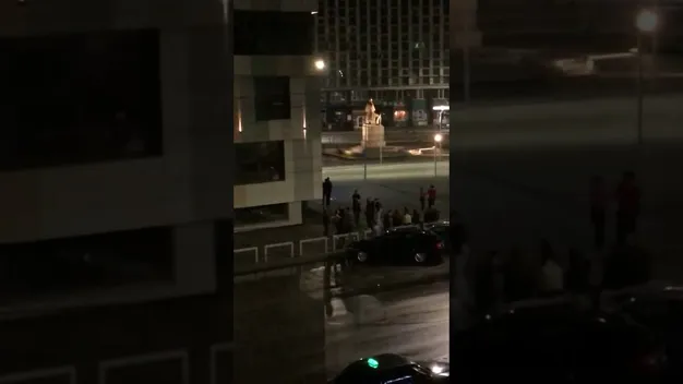 Вночі біля «Версалю» в Луцьку влаштували бійку (відео)