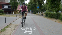 ВелоЛуцьк: як виглядати і поводитися на дорозі, аби не бути "велорагулем"