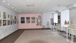 У луцькій художній школі відремонтували виставкову залу (фото) 