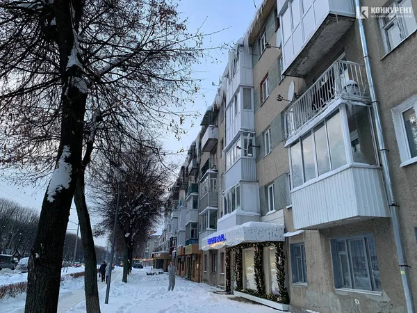 Проспект Волі, 49