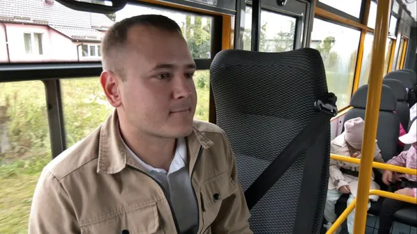 На Волині 15 громад отримали шкільні автобуси (фото, відео)