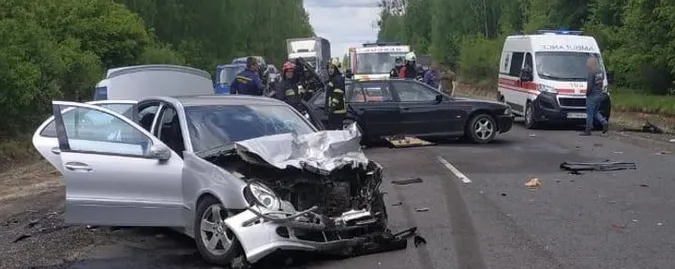 В аварії на трасі Луцьк-Ковель постраждала вагітна жінка