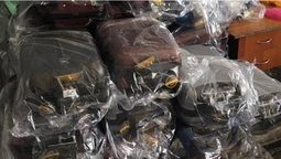 В «Ягодині» знайшли «зайві» валізи на понад пів мільйона гривень (фото, відео)