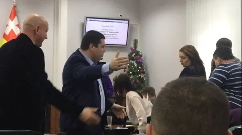 Бійка чи провокація: у Луцькраді чубилися (фото, відео)