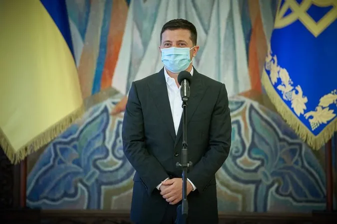 Перша хвиля коронавірусу в Україні лише зараз, – Зеленський