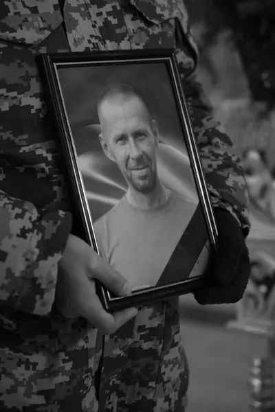 У Луцьку попрощалися із загиблим воїном Миколою Гліною (фото)