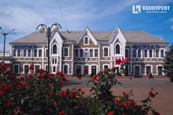 Луцький залізничний вокзал - в ТОП-15 найкрасивіших в Україні