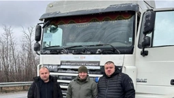 Латвійські лісівники передали волинським тероборонівцям вантажівку DAF
