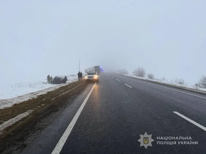 Лоб в лоб: у моторошній аварії на Волині загинув водій (фото)