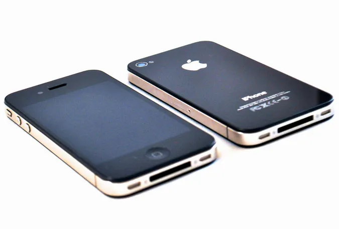 Apple більше не буде підтримувати iPhone 4