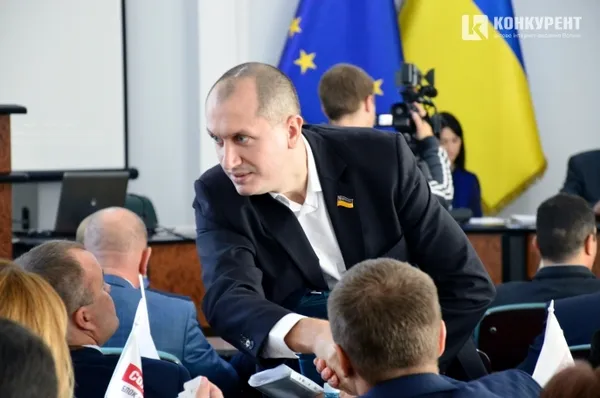 Як змінилася Україна за роки незалежності: думки відомих волинян