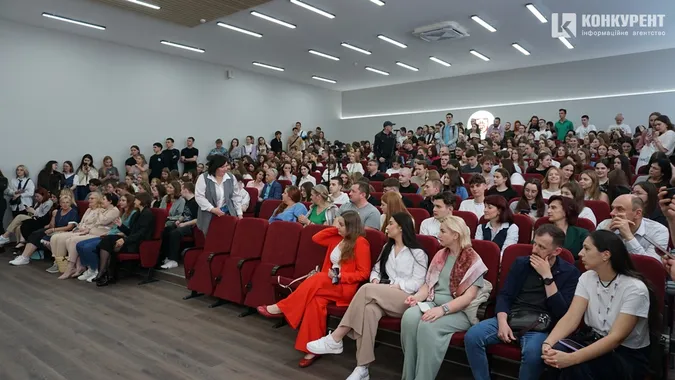До Луцька приїхав ексміністр закордонних справ Дмитро Кулеба (фото)