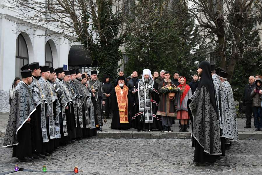 Волиняни вшанували пам’ять жертв Голодомору (фото)